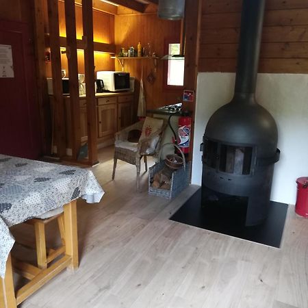 Les Chalets De La Foret D'Issaux Osse-en-Aspe Buitenkant foto