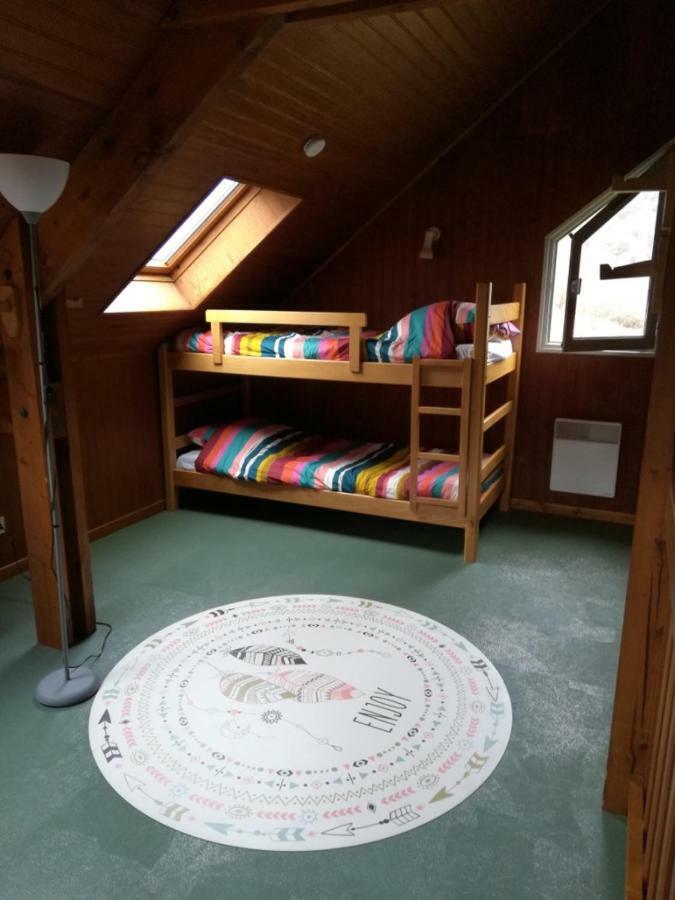 Les Chalets De La Foret D'Issaux Osse-en-Aspe Buitenkant foto